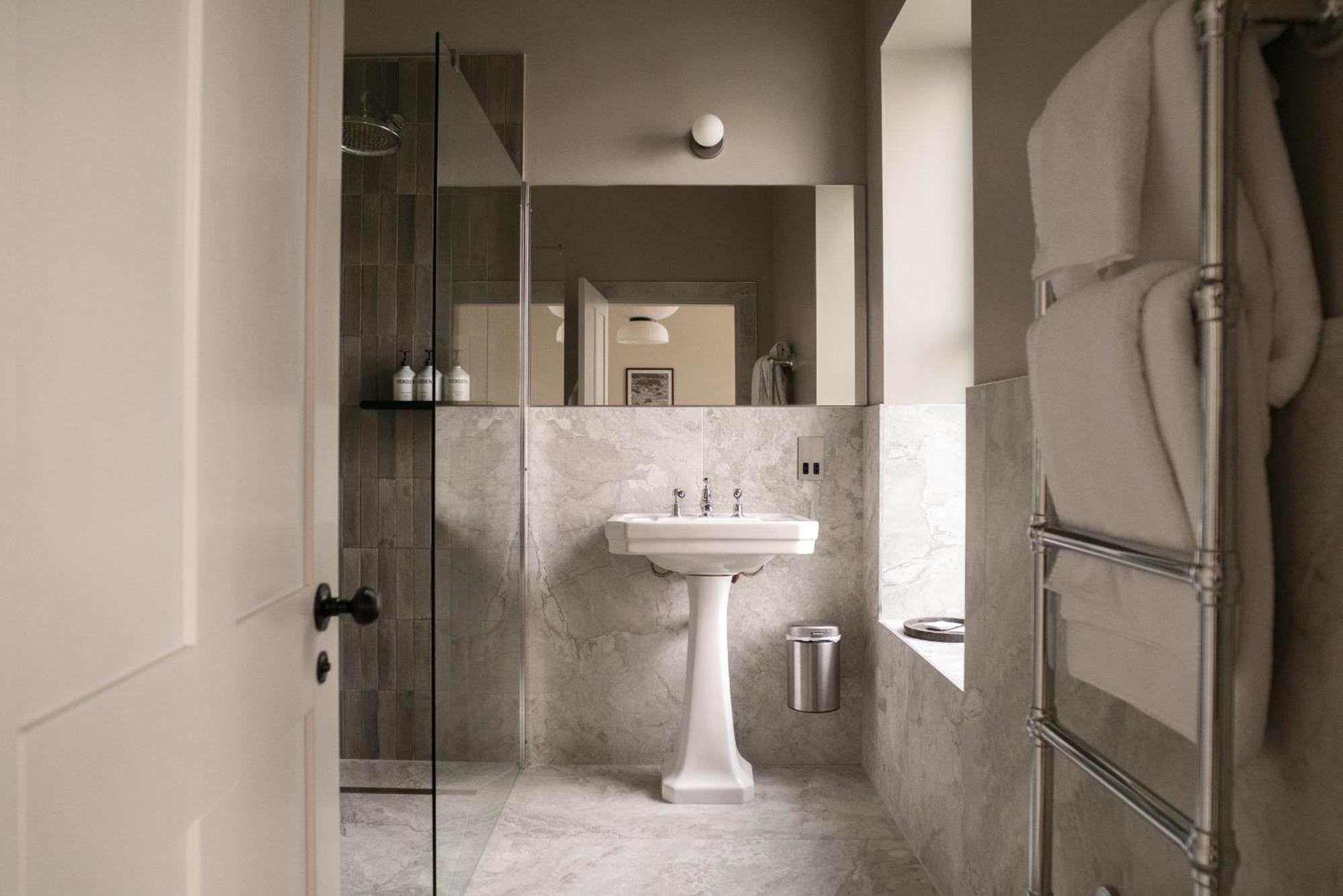 Leighton House - Boutique Guesthouse Bath Zewnętrze zdjęcie Bathroom